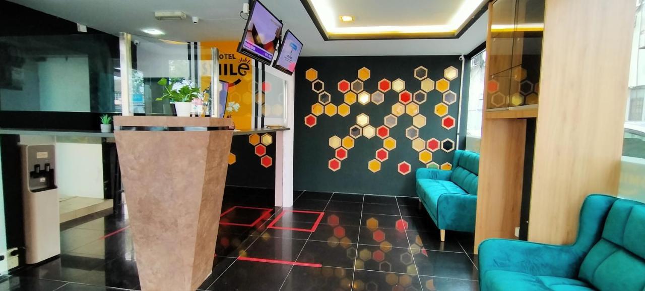 Smile Hotel Petaling Jaya Ss2 Екстер'єр фото